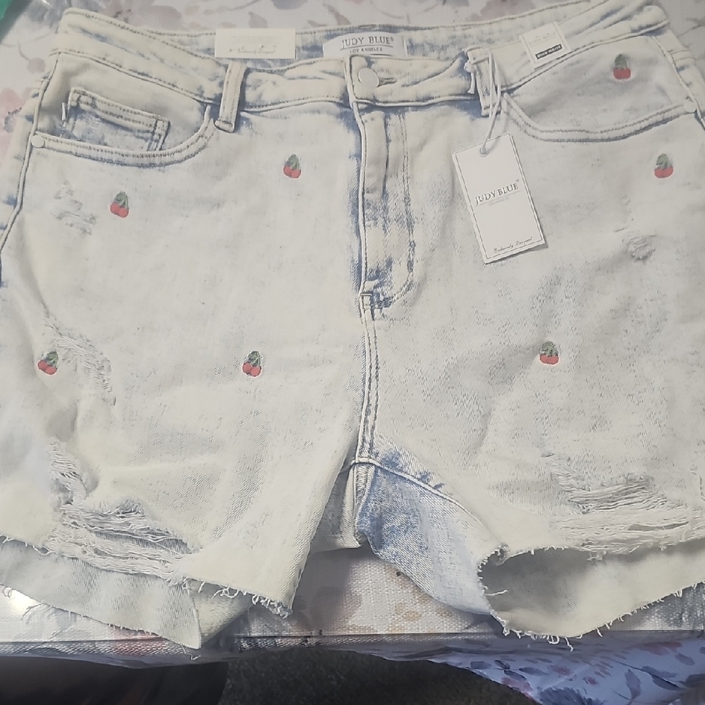 Judy Blue Light Wash Denim Shorts with Red & Green Cherries Embroidery